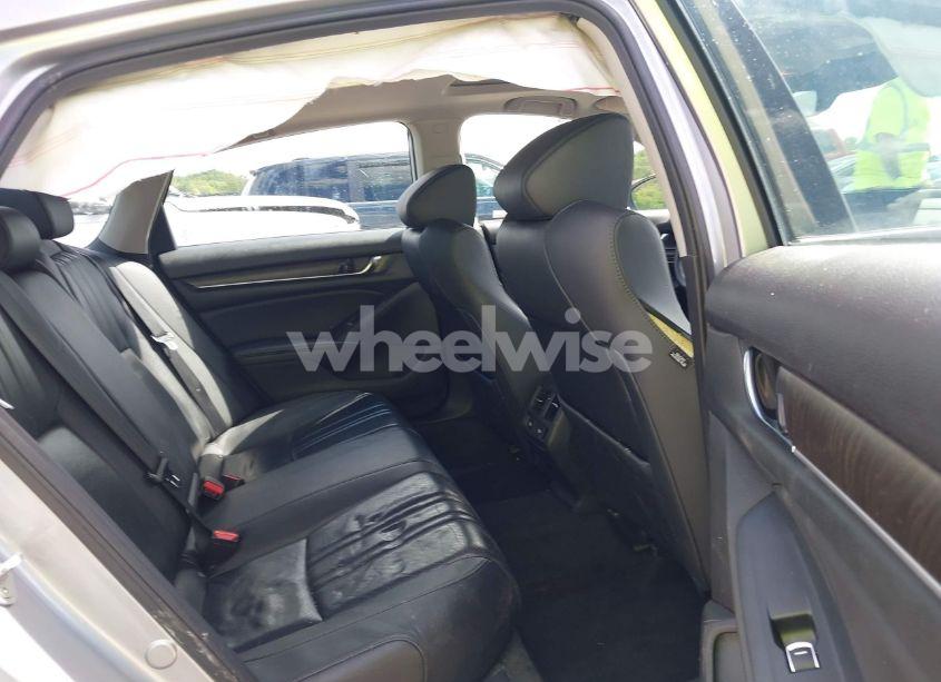 Photo 8 of 2021 Honda Accord EX-L (VIN 1HGCV1F50MA090405)