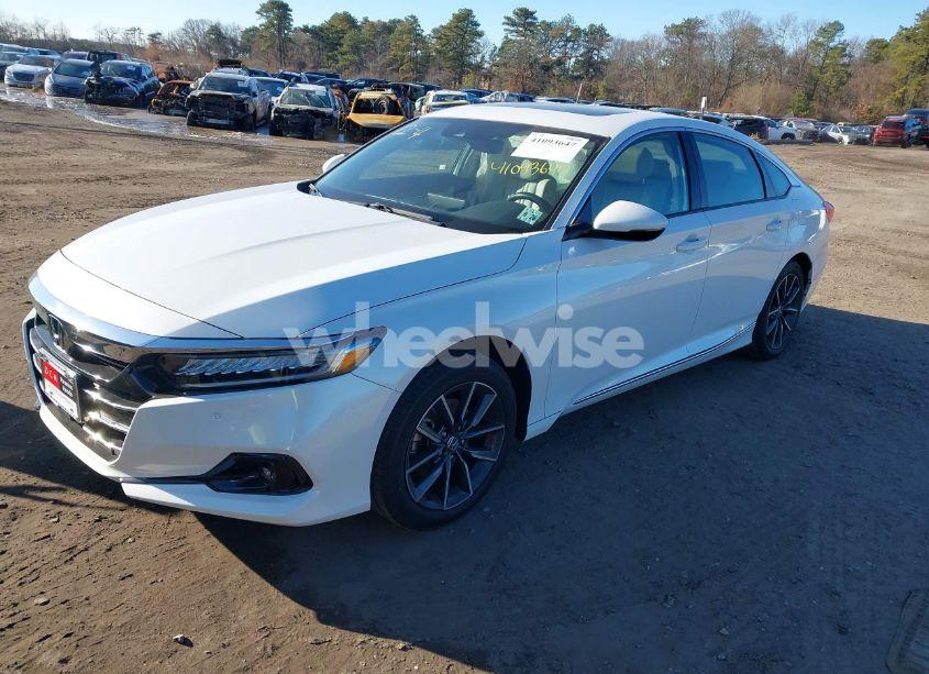 Photo 2 of 2021 Honda Accord EX-L (VIN 1HGCV1F50MA092168)