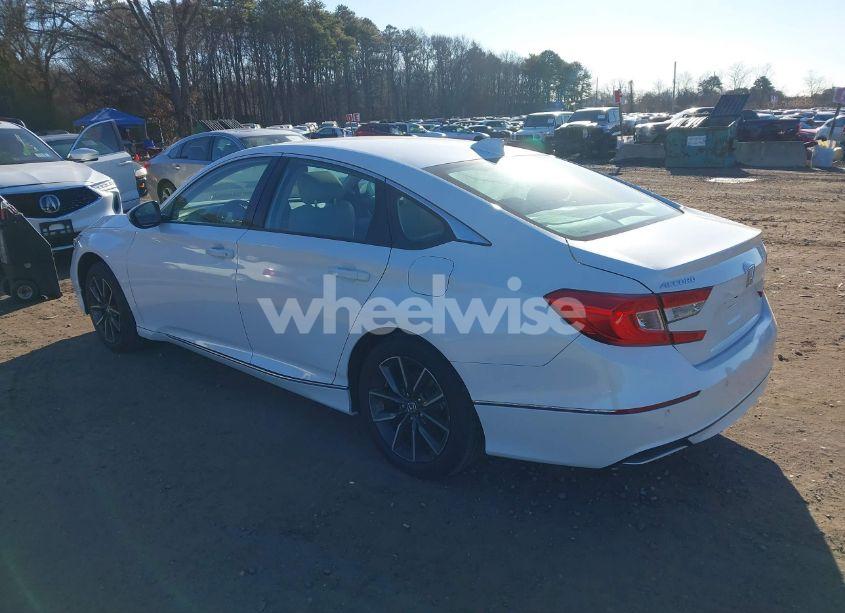 Photo 3 of 2021 Honda Accord EX-L (VIN 1HGCV1F50MA092168)
