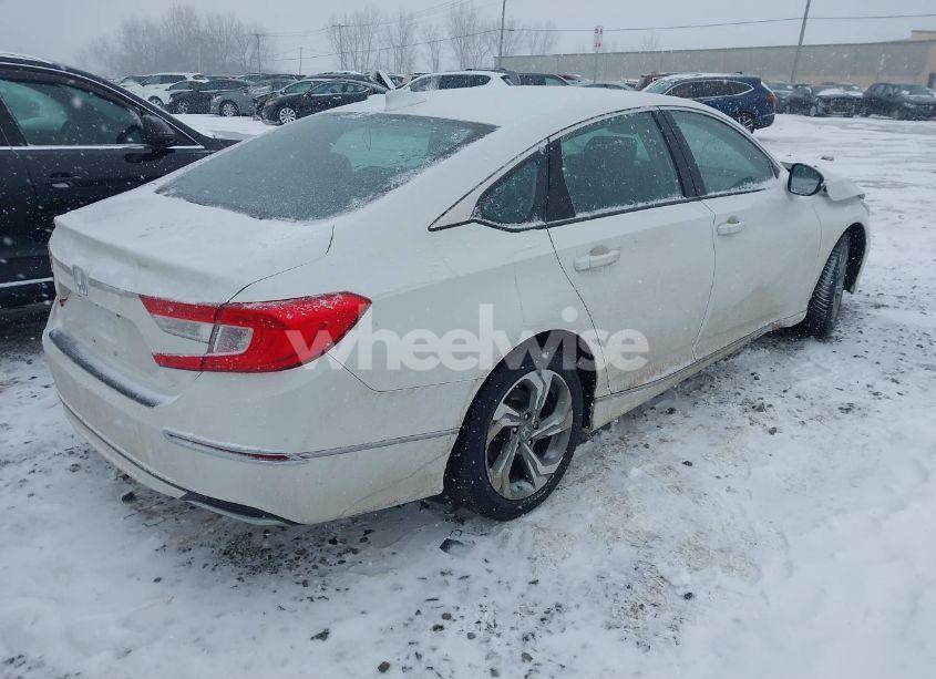 Photo 4 of 2018 Honda Accord EX-L (VIN 1HGCV1F51JA084589)