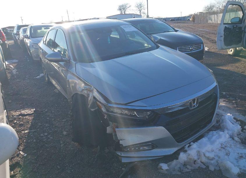 2018 Honda Accord EX-L (VIN 1HGCV1F51JA105098) main photo