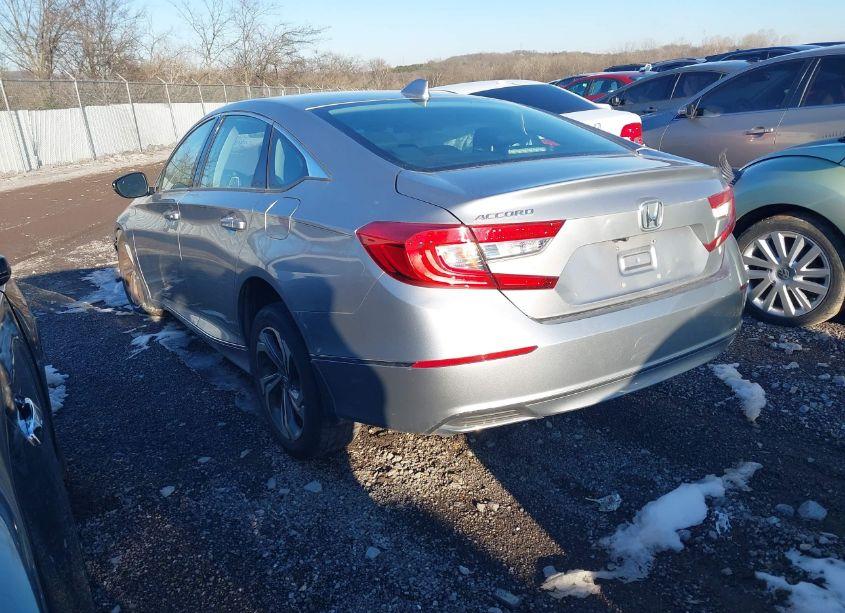 Photo 3 of 2018 Honda Accord EX-L (VIN 1HGCV1F51JA105098)