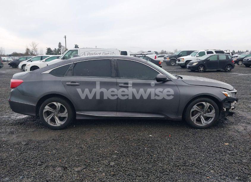 Photo 14 of 2018 Honda Accord EX-L (VIN 1HGCV1F51JA153491)