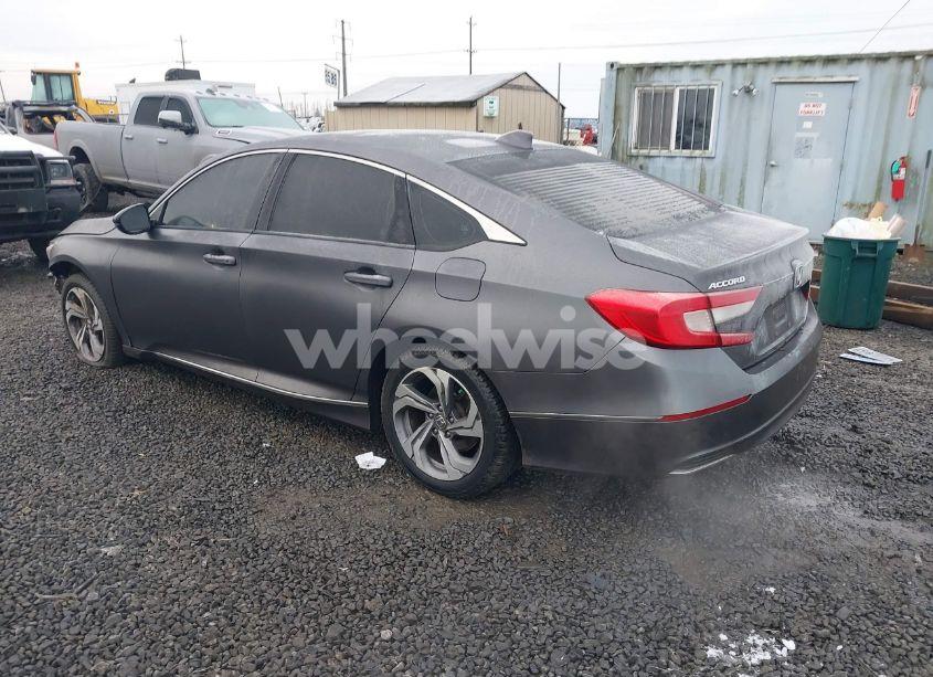 Photo 3 of 2018 Honda Accord EX-L (VIN 1HGCV1F51JA153491)