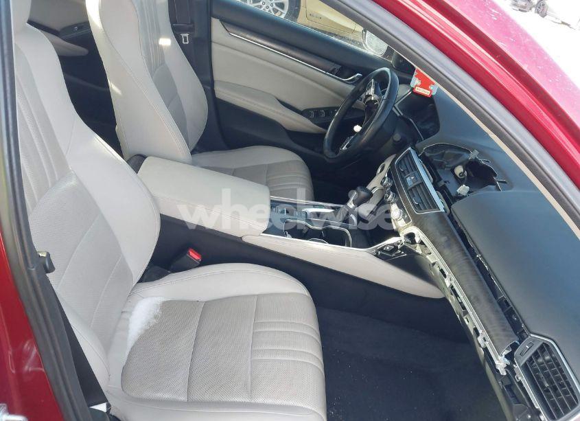 Photo 5 of 2021 Honda Accord EX-L (VIN 1HGCV1F51MA100794)