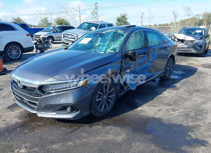 Photo 2 of 2022 Honda Accord EX-L (VIN 1HGCV1F51NA046737)