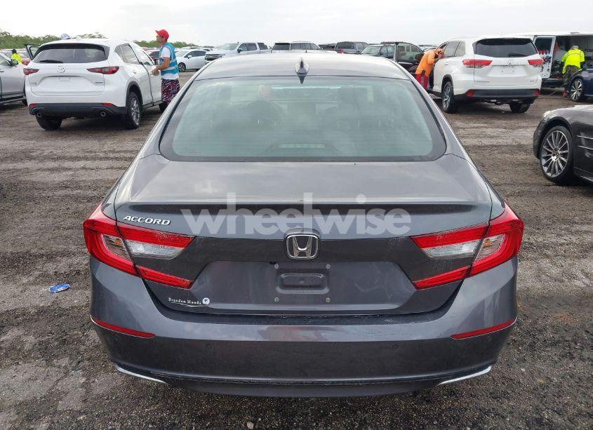 Photo 16 of 2022 Honda Accord EX-L (VIN 1HGCV1F51NA071640)