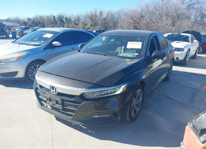 Photo 2 of 2018 Honda Accord EX-L (VIN 1HGCV1F52JA033666)