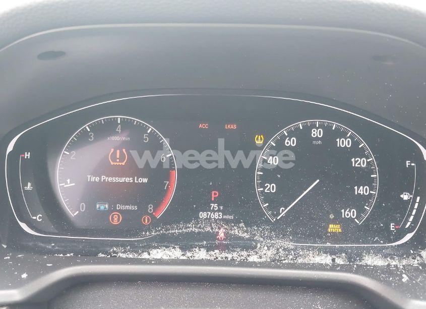 Photo 7 of 2018 Honda Accord EX-L (VIN 1HGCV1F52JA084570)