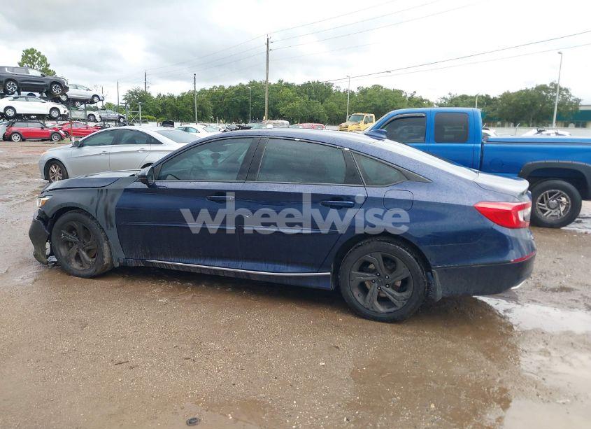 Photo 14 of 2018 Honda Accord EX-L (VIN 1HGCV1F52JA089879)