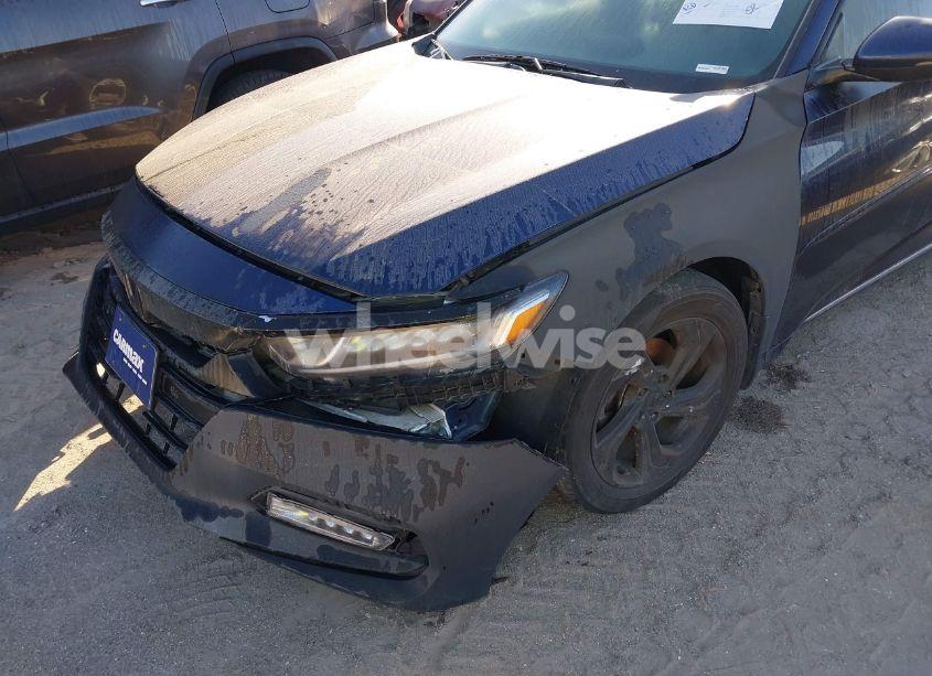 Photo 17 of 2018 Honda Accord EX-L (VIN 1HGCV1F52JA089879)