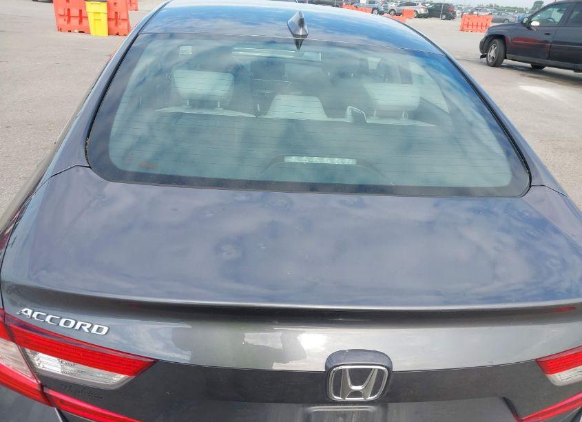 Photo 19 of 2018 Honda Accord EX-L (VIN 1HGCV1F52JA093172)