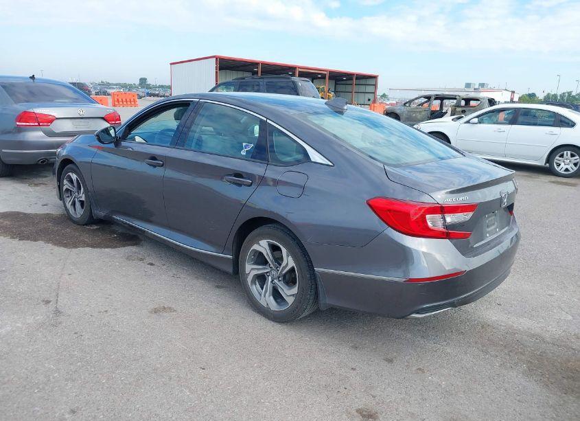 Photo 3 of 2018 Honda Accord EX-L (VIN 1HGCV1F52JA093172)