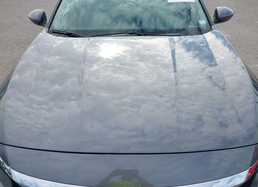 Photo 6 of 2018 Honda Accord EX-L (VIN 1HGCV1F52JA093172)