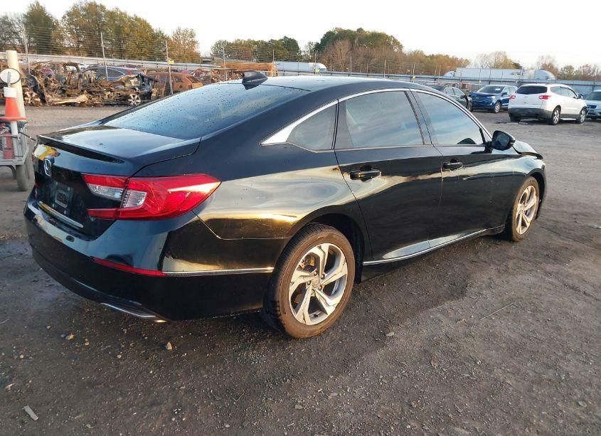 Photo 4 of 2018 Honda Accord EX-L (VIN 1HGCV1F52JA173989)