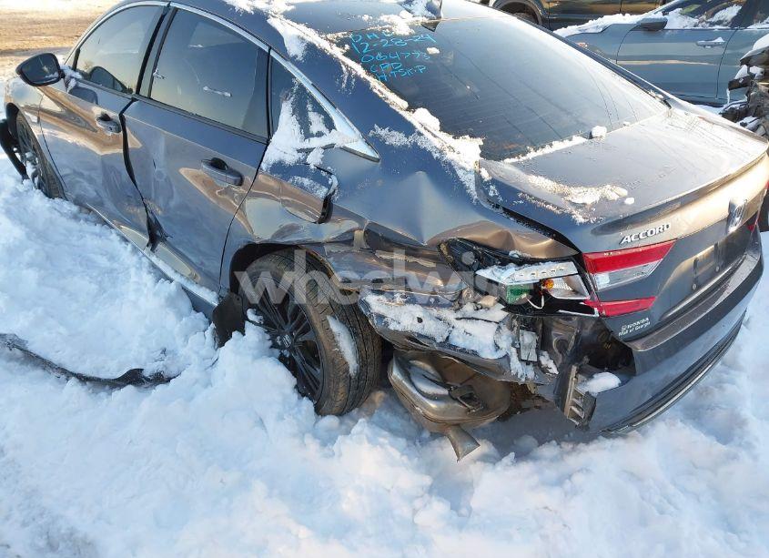 Photo 6 of 2019 Honda Accord EX-L (VIN 1HGCV1F52KA064773)