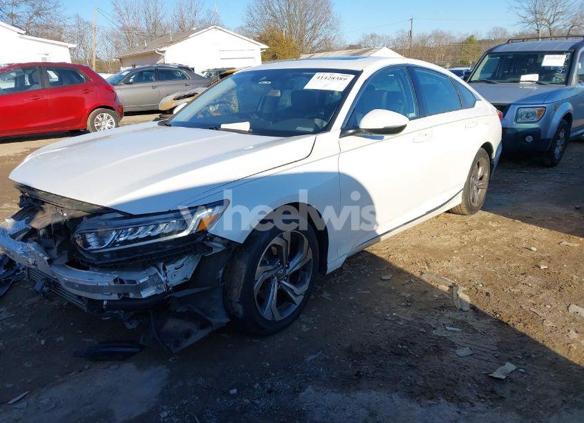 Photo 2 of 2019 Honda Accord EX-L (VIN 1HGCV1F52KA075031)