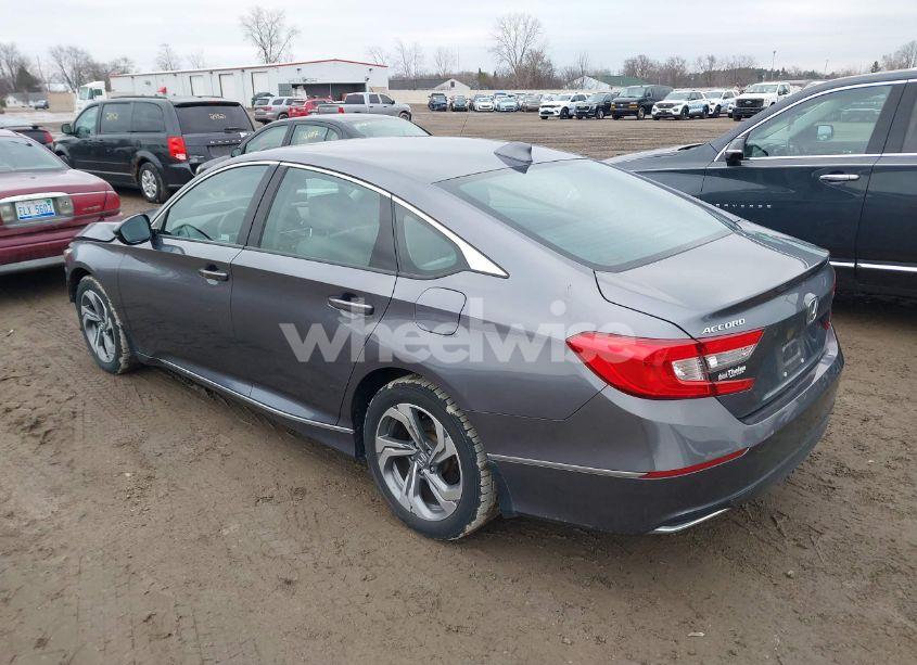 Photo 3 of 2019 Honda Accord EX-L (VIN 1HGCV1F52KA165764)