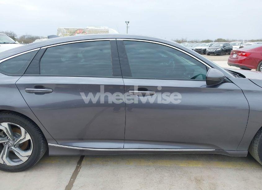 Photo 13 of 2020 Honda Accord EX-L (VIN 1HGCV1F52LA116887)
