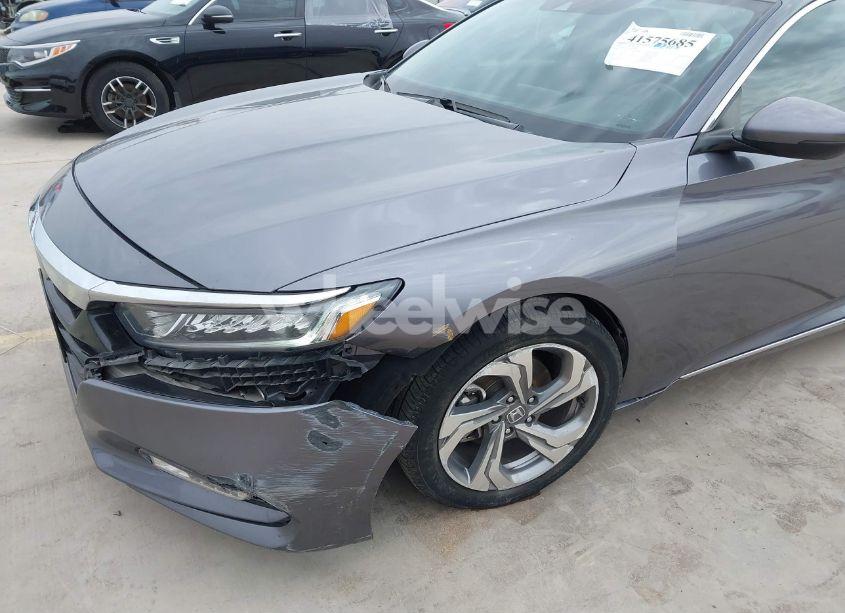 Photo 6 of 2020 Honda Accord EX-L (VIN 1HGCV1F52LA116887)