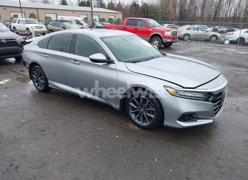 2021 Honda Accord EX-L (VIN 1HGCV1F52MA005905) main photo