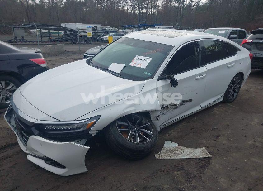 Photo 2 of 2021 Honda Accord EX-L (VIN 1HGCV1F52MA045868)