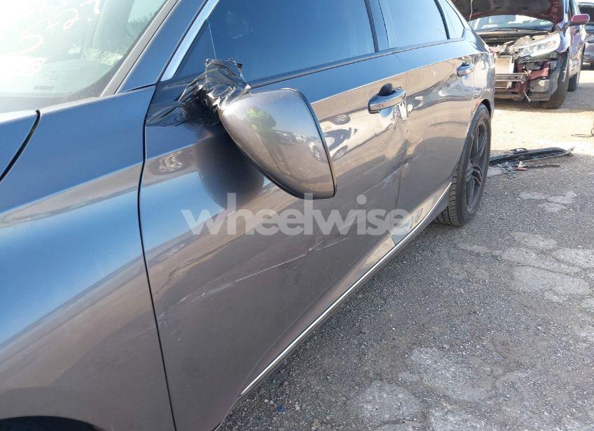 Photo 16 of 2021 Honda Accord EX-L (VIN 1HGCV1F52MA052755)