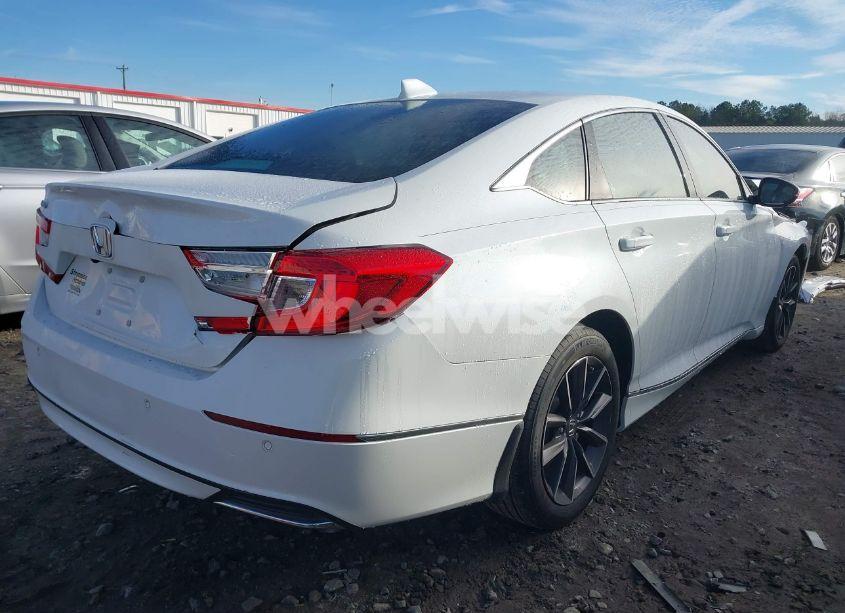 Photo 4 of 2021 Honda Accord EX-L (VIN 1HGCV1F52MA056918)