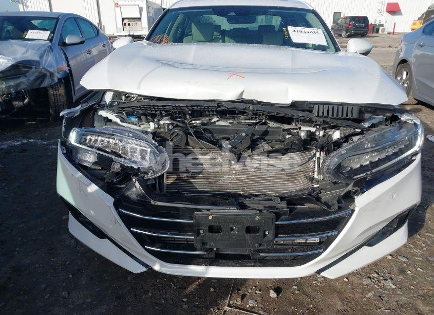 Photo 6 of 2021 Honda Accord EX-L (VIN 1HGCV1F52MA056918)