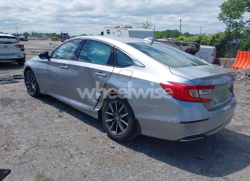 Photo 3 of 2022 Honda Accord EX-L (VIN 1HGCV1F52NA027694)