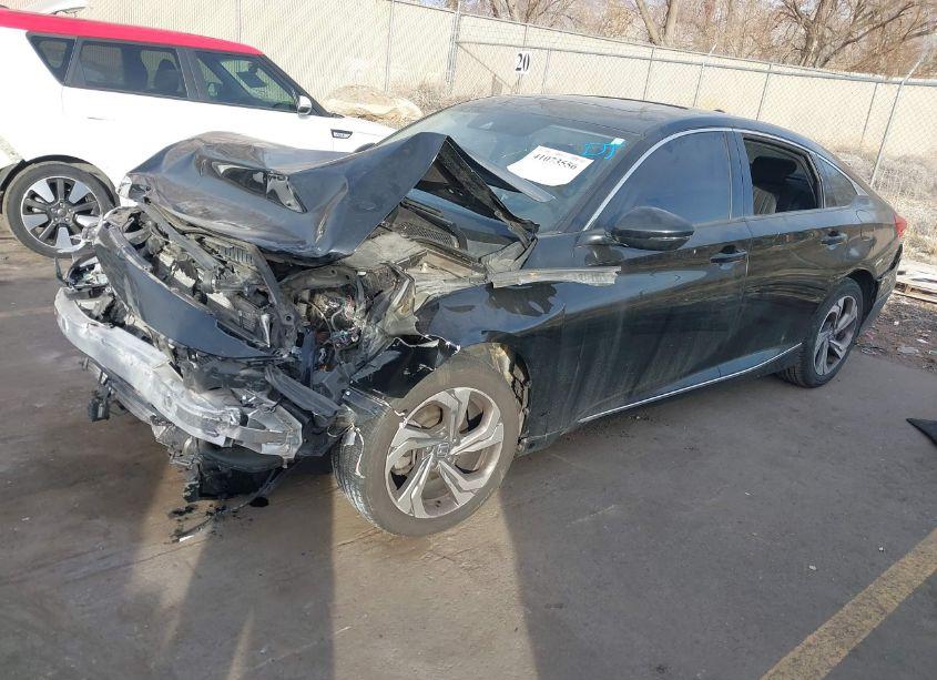 Photo 2 of 2018 Honda Accord EX-L (VIN 1HGCV1F53JA027942)