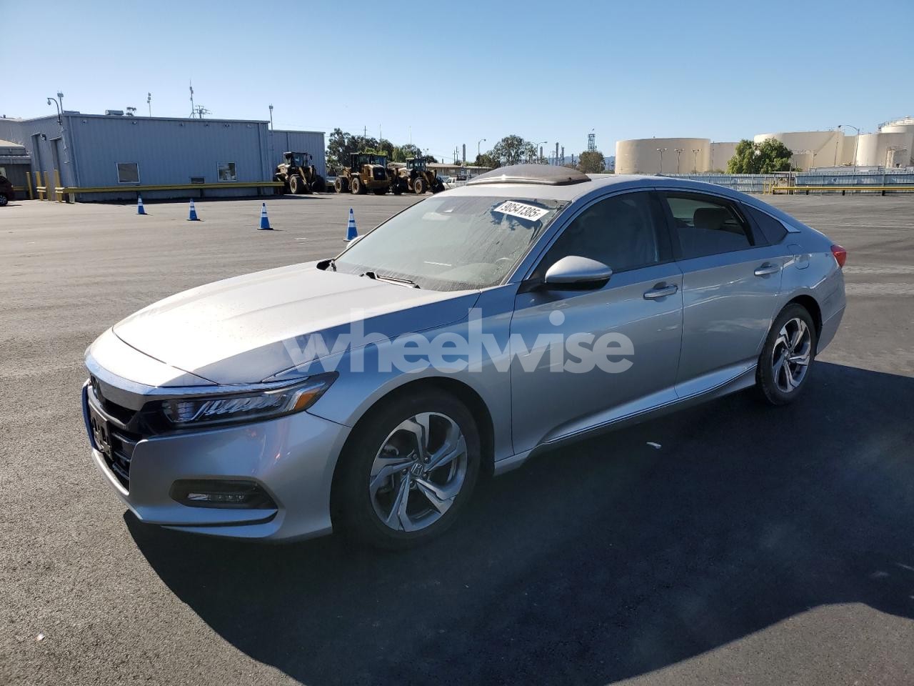 2018 HONDA ACCORD EXL (VIN 1HGCV1F53JA090359) main photo