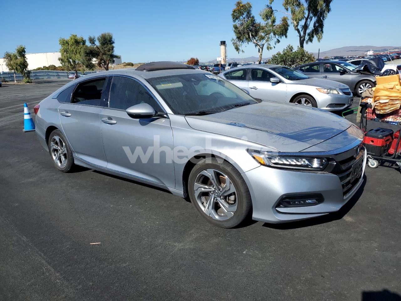 Photo 4 of 2018 HONDA ACCORD EXL (VIN 1HGCV1F53JA090359)