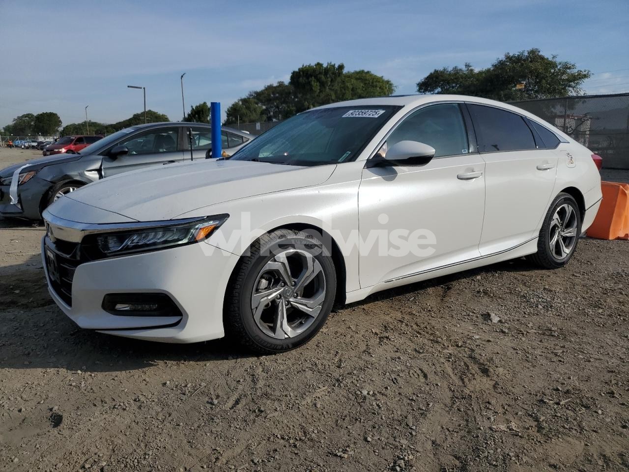 2018 HONDA ACCORD EXL (VIN 1HGCV1F53JA095075) main photo