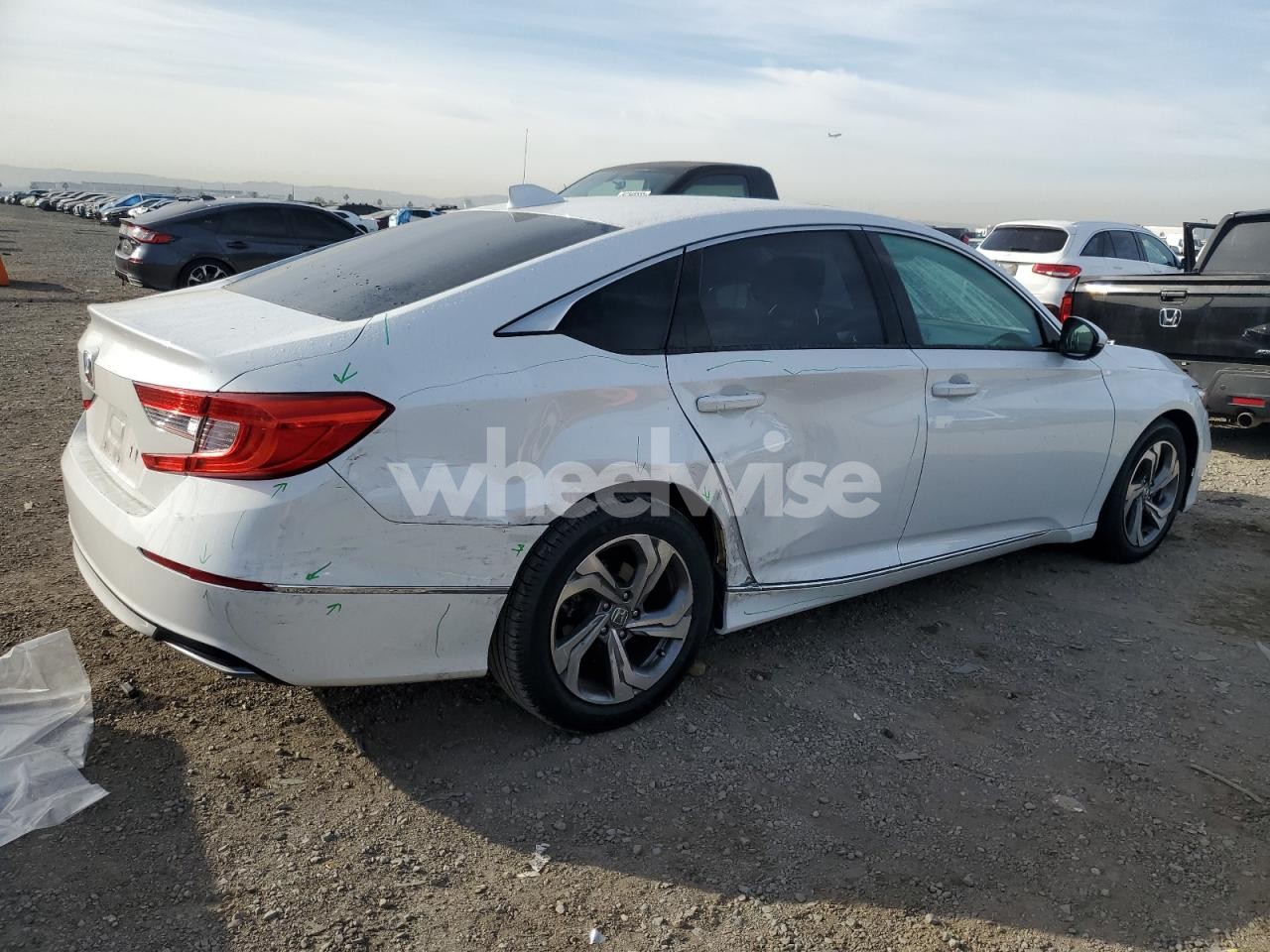 Photo 3 of 2018 HONDA ACCORD EXL (VIN 1HGCV1F53JA095075)