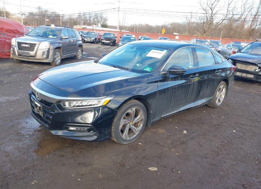 Photo 2 of 2018 Honda Accord EX-L (VIN 1HGCV1F53JA108259)