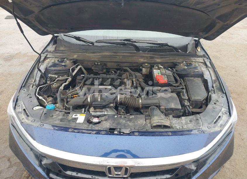 Photo 10 of 2018 Honda Accord EX-L (VIN 1HGCV1F53JA129080)