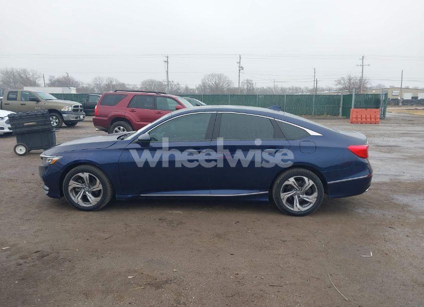 Photo 14 of 2018 Honda Accord EX-L (VIN 1HGCV1F53JA129080)