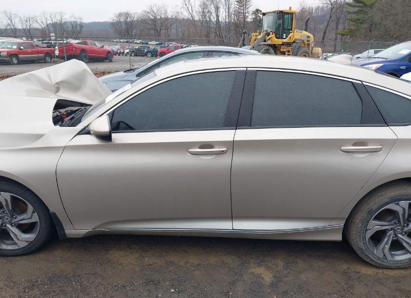 Photo 14 of 2020 Honda Accord EX-L (VIN 1HGCV1F53LA001568)