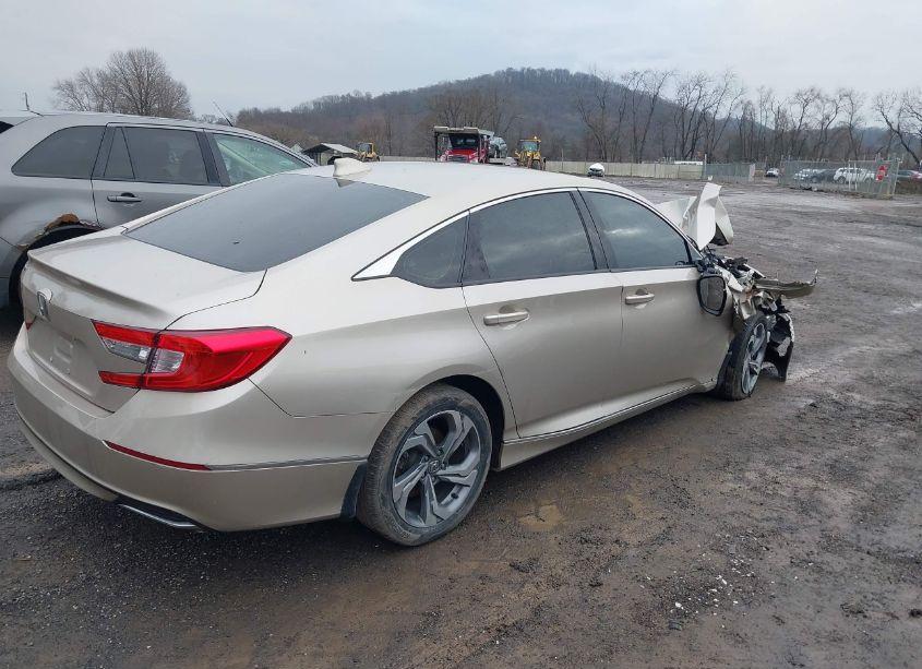 Photo 4 of 2020 Honda Accord EX-L (VIN 1HGCV1F53LA001568)