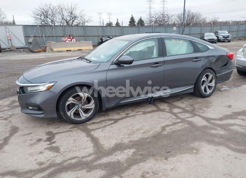 Photo 2 of 2018 Honda Accord EX-L (VIN 1HGCV1F54JA100123)
