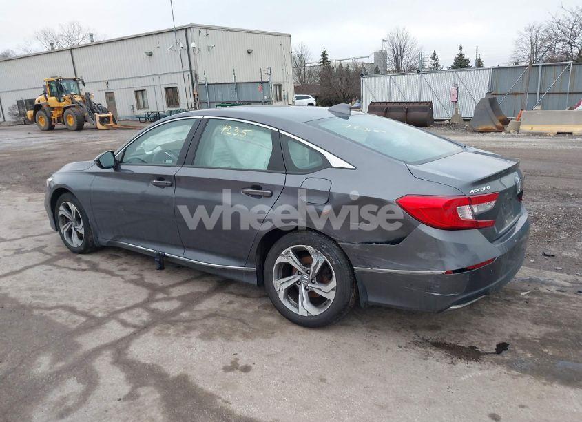 Photo 3 of 2018 Honda Accord EX-L (VIN 1HGCV1F54JA100123)