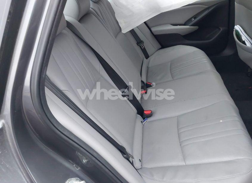 Photo 8 of 2018 Honda Accord EX-L (VIN 1HGCV1F54JA100123)