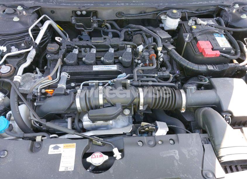 Photo 10 of 2019 Honda Accord EX-L (VIN 1HGCV1F54KA090081)