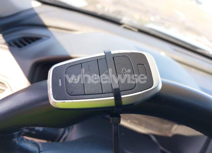 Photo 11 of 2019 Honda Accord EX-L (VIN 1HGCV1F54KA090081)