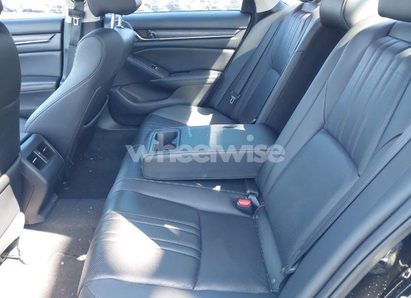 Photo 8 of 2019 Honda Accord EX-L (VIN 1HGCV1F54KA090081)