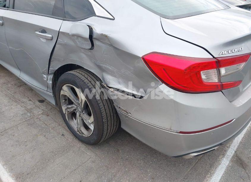 Photo 17 of 2019 Honda Accord EX-L (VIN 1HGCV1F54KA112435)