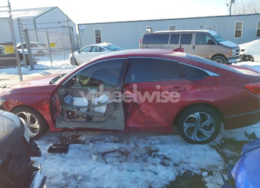 Photo 15 of 2019 Honda Accord EX-L (VIN 1HGCV1F54KA121068)