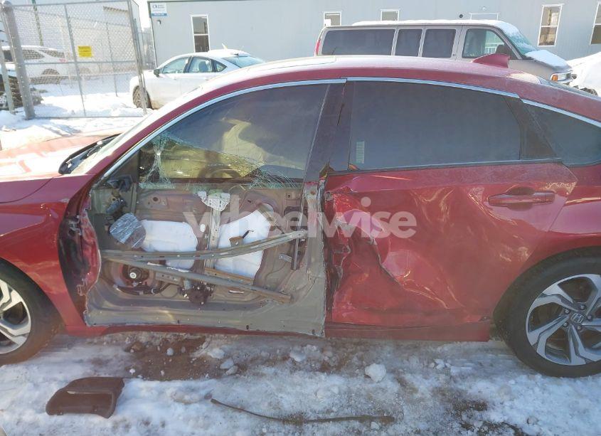 Photo 6 of 2019 Honda Accord EX-L (VIN 1HGCV1F54KA121068)