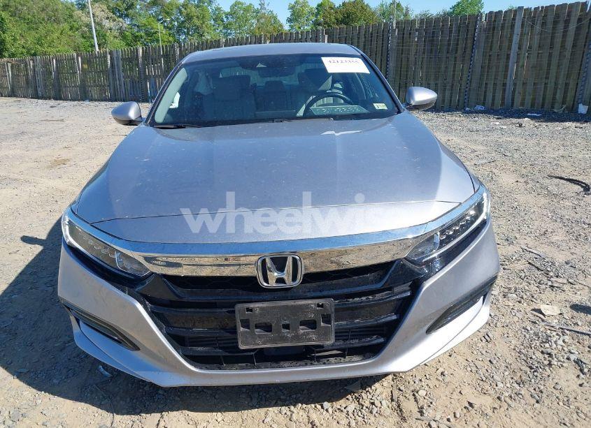 Photo 12 of 2019 Honda Accord EX-L (VIN 1HGCV1F54KA146021)